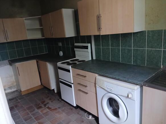 1 bed Flat for sale Image 5