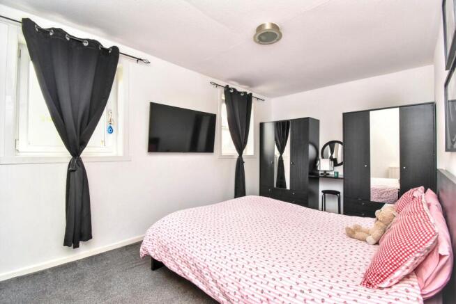 Anderson Avenue, Kilsyth, G65 photo 4