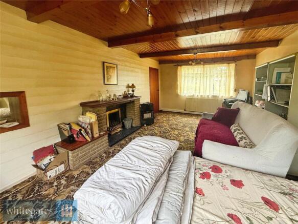 3 bed Semi-Detached for sale Image 11