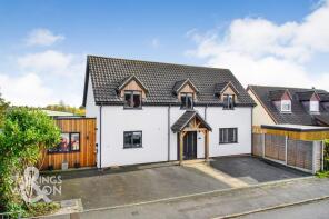 22, Three Mile Lane, Norwich NR5 0RR