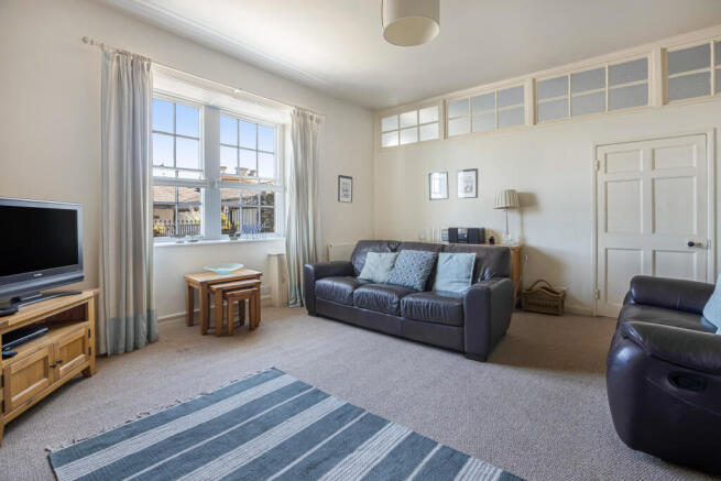 A07 - Flat 1 Stella Maris 25 South Town - 220809
