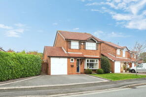 12, Glaston Drive, Hillfield, Solihull B91 3YE