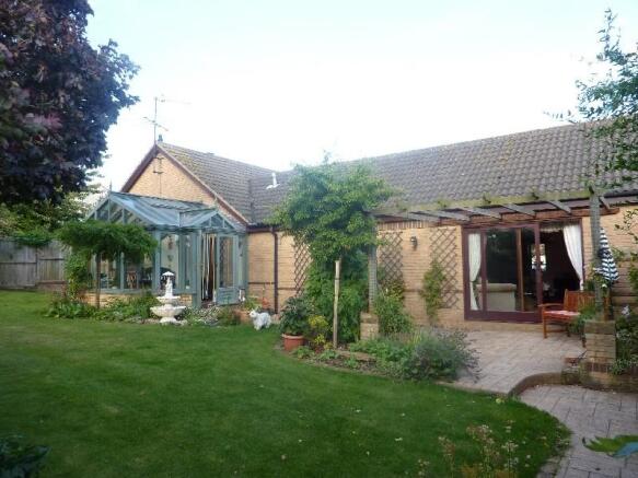 Photo 11