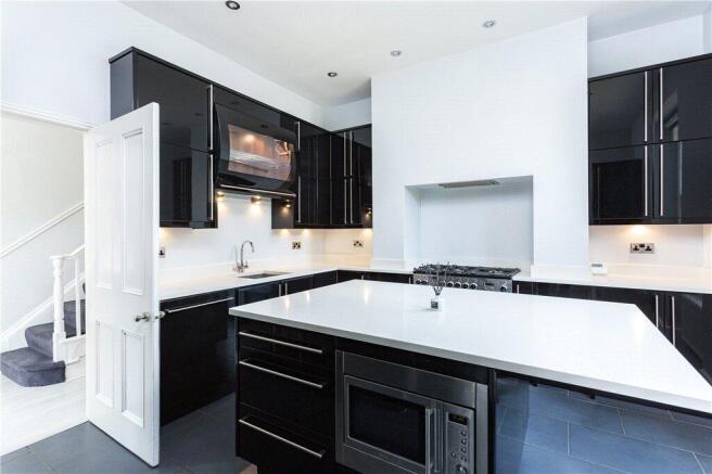 4 bed End of Terrace for sale Image 12