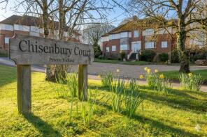 7, Chisenbury Court, East Chisenbury SN9 6AH