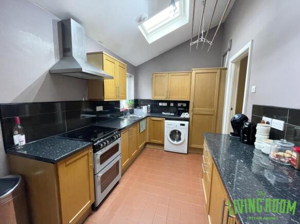 kitchen (2)