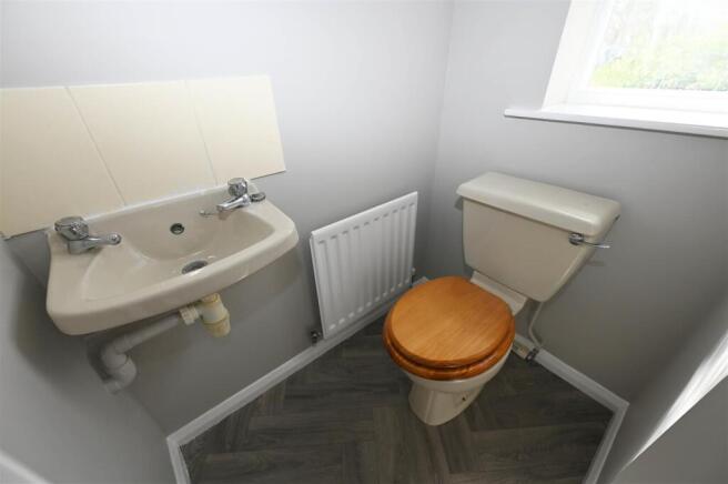 3 bed Semi-Detached for sale Image 10