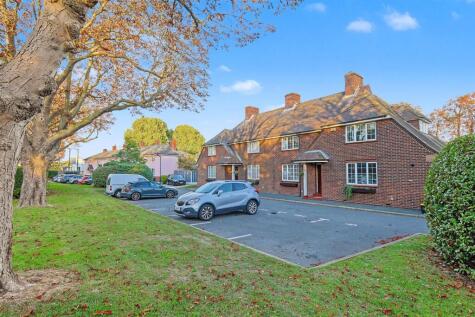 Chestnut Cottages, Wakering Road, Shoeburyness, Southend-On-Sea