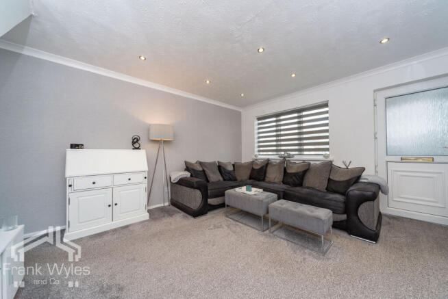 Raleigh Close, Lytham St. Annes, Lancashire photo 4