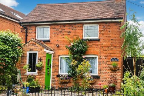 Windmill Road, Mortimer Common, Reading, Berkshire, RG7