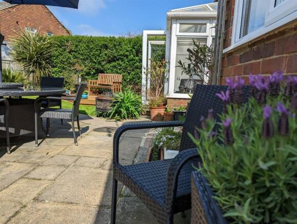 Rear garden new 7.jpg