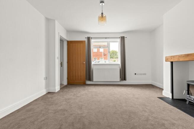 3 bed Semi-Detached for sale Image 10