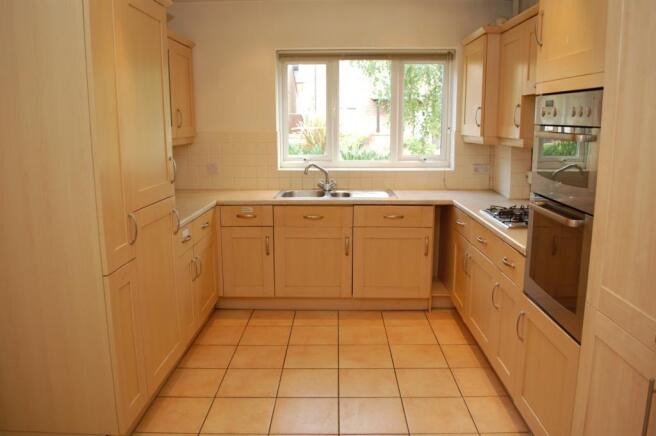 Kitchen / Breakfast 