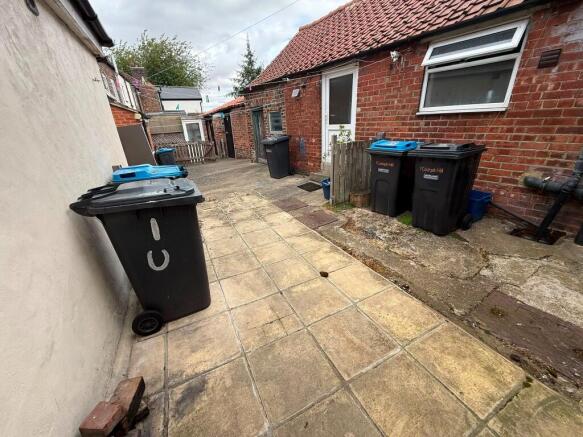 2 bed Terraced for sale Image 11