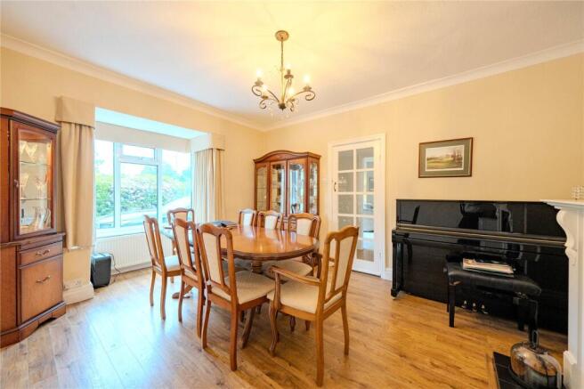 2 bed Bungalow for sale Image 5