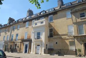 Flat 3 Second Third Floors, 11, Queen's Parade, City Centre, Bath BA1 2NJ