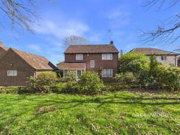 4, Craven Drive, Colchester CO4 9BE