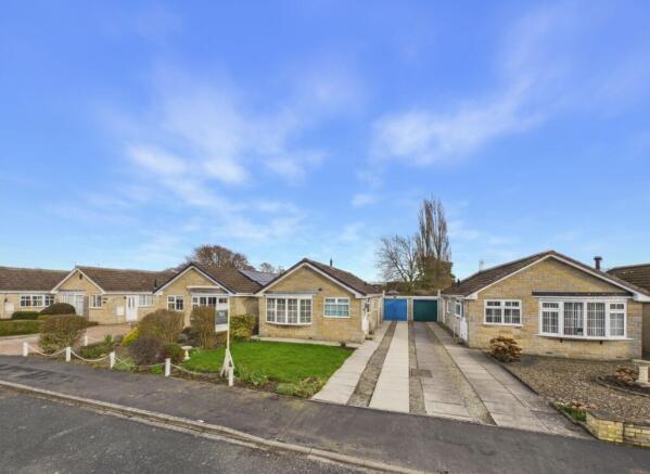 2 bed Detached Bungalow for sale Image 10