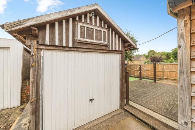 2 bed Detached Bungalow for sale Image 11