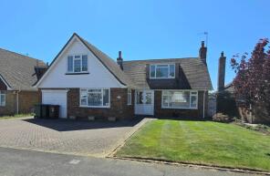 17, Cowdray Park Road, Bexhill-on-sea TN39 4ND