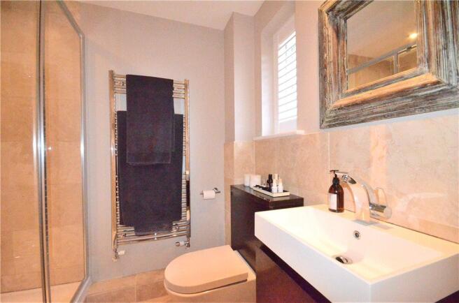 Ensuite