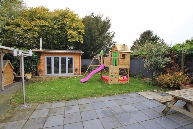 Rear garden ph...