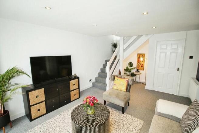 Lounge 4