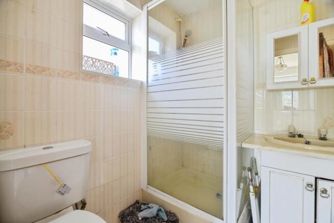 3 bed Semi-Detached for sale Image 9