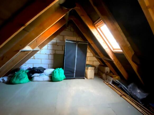 loft 2.jpg