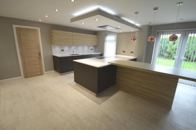 Open Plan Kitchen/Fa
