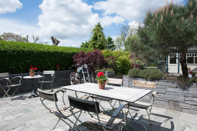 Photo 16