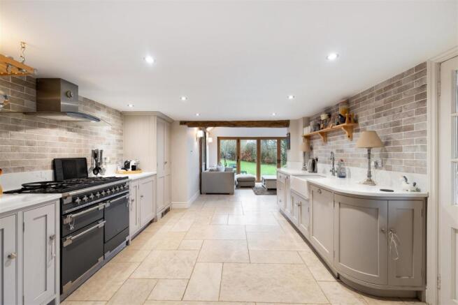 Kitchen.jpg