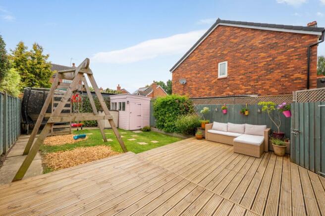 2 bed Semi-Detached for sale Image 12