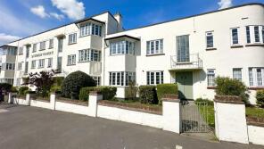 5, Linden Court, London Road, Leigh-on-sea SS9 3LJ