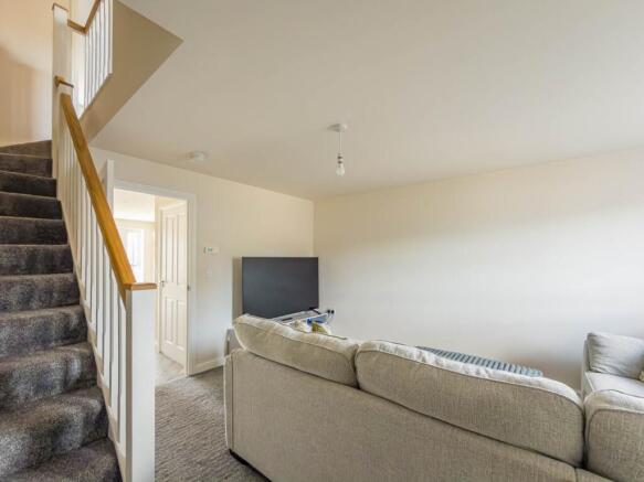 2 bed Semi-Detached for sale Image 10