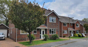 3, Jubilee Crescent, Fordingbridge SP6 1ED