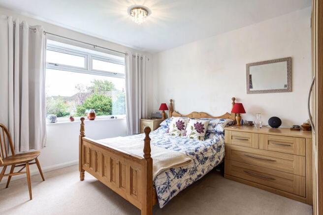 BEDROOM 2