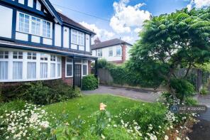104, Carisbrooke Road, Leicester LE2 3PD