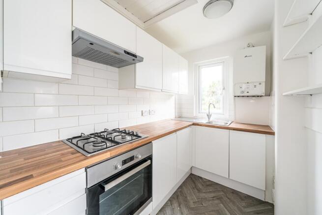 32 A Replingham R...