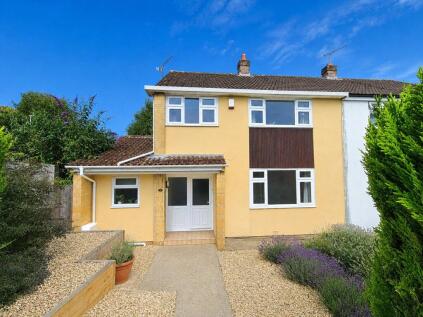 Sandringham Road, Swindon, SN3