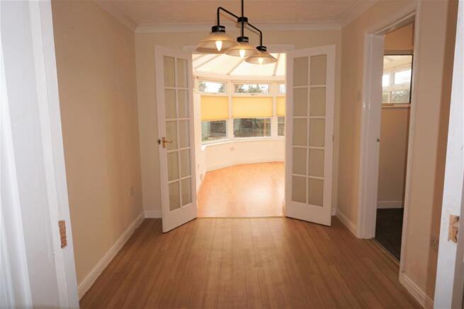 1 Tempest Drivediningroom.JPG