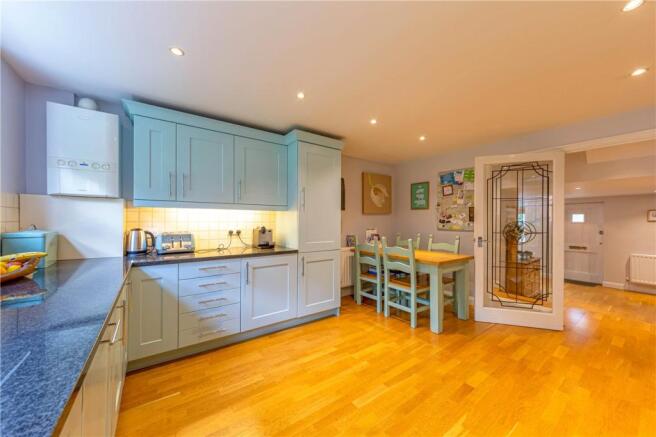 Kitchen/Breakfast