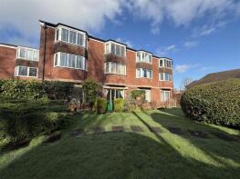 Flat 4, Swan Court, Church Lane, Southampton SO31 8FS