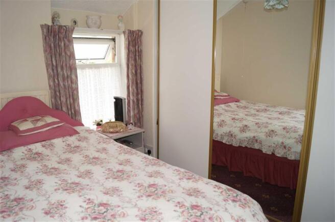 Back bedroom 2
