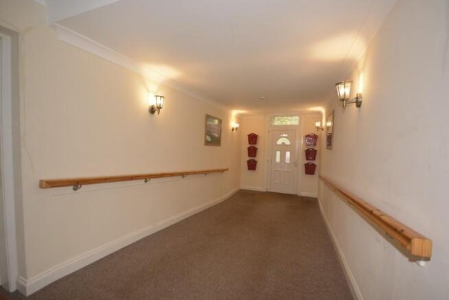 Photo 11