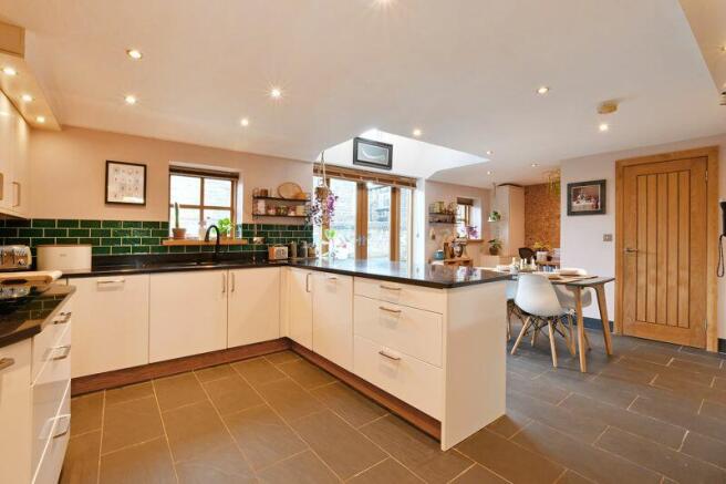 Dining Kitchen