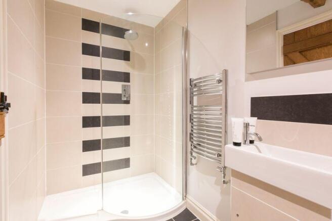 shower room / ...