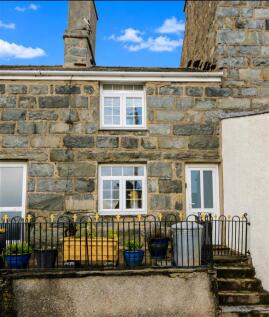 Hafan Wen, High Street, Harlech