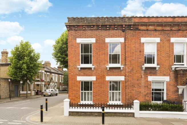 65 Tyneham Road f...