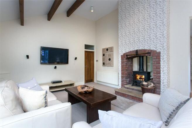Stunning Lounge